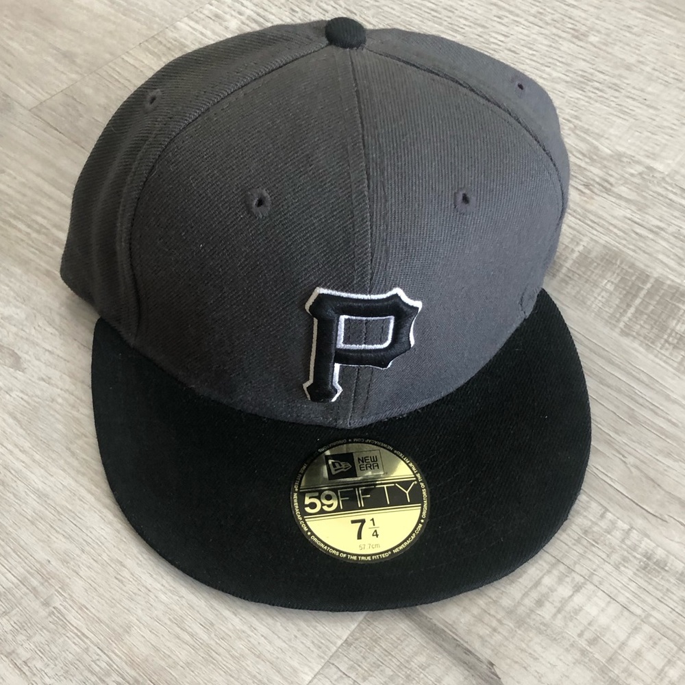 MLB Pittsburgh Pirates Fitted Hat